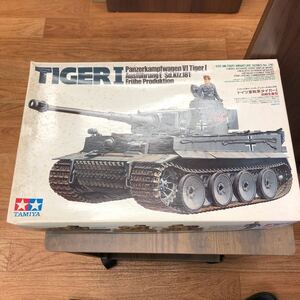 【未組品】タミヤ TAMIYA プラモデル ドイツ重戦車タイガーⅠ 初期生産型 1/35スケール No.216 長期保管品◆No6502