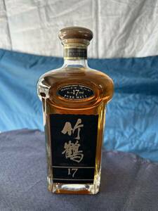 古酒 竹鶴 17年 ニッカ NIKKA ピュアモルト ウィスキー 角瓶 700ml 43% 未開封品