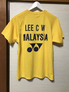 限定 M リーチョンウェイ バドミントン ユニフォーム ヨネックス 黄色 イエロー LEE マレーシア Malaysia YONEX 記念ゲームシャツ 背面
