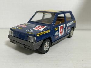 1円スタート！ 希少！ ブラーゴ 1/24 フィアットパンダ45 ラリー仕様 burago FIAT PANDA45