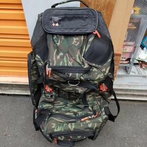 SPY optic スパイオプティック Space legion Gear bag 迷彩柄 キャスター付 ボストン キャリーバッグ W880×D360×H380mm