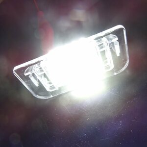 メルセデス ベンツ Ｗ246 LED ナンバー灯 B180 B250 スポーツ モノレーベル ライセンス ランプ