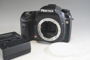 1円~【886】美品　PENTAX／ペンタックス　K10D　カメラ　ボディ　デジタル一眼レフカメラ