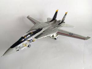 F-14A トムキャット VF-84 ジョリーロジャーズ AJ202 （カタパルト発艦姿勢）　1978 1/72 CENTURY WINGS ダイキャスト完成品