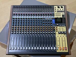 TASCAM Model24 元箱付き　けっこう綺麗です！