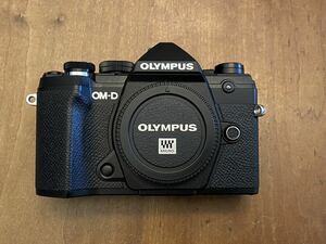 OLYMPUS OM-D E-M5 MarkⅢ　ボディ　美品