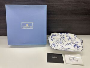 G060-Y31-1185 ウエッジウッド WEDGWOOD プレート皿 BICENTENARY CELEBRATION BLUE PLUM 24cm角 食器 飾り皿 現状品①