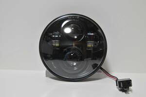 国内発送　汎用　5.6インチ　爆光 LED ヘッドライト　カスタム 複眼タイプ ブラックフェイス カスタム等に　カワサキ