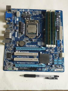 現状品◆ GIGABYTE GA-B75M-D3H マザーボード( LGA1155)/Core i3-3220 SRONG 3.30GHz/8GB メモリ