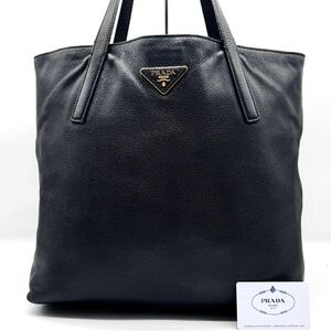 3049【極美品・近年モデル】PRADA プラダ トートバッグ ビジネス 通勤鞄 肩掛け 三角ロゴプレート A4可能 大容量 レザー シボ革 ブラック