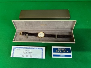 【1030】 SEIKO クォーツ 3針 5E21-6D70 (美品）