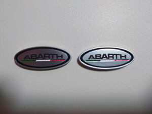 フィアット アバルト ABARTH 2Way 装飾用 トリコローレ・ロゴ入り 小型 3Dメタルバッジ 2個セット