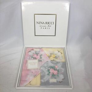 未使用　ニナリッチ Nina Ricci ハンカチ 花柄 3枚セット