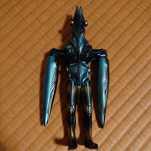 バンダイ ソフビ ウルトラ怪獣シリーズ パワードバルタン星人 日本製 1993年