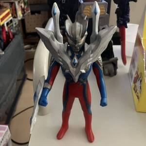 ウルトラマンゼロ　ウルティメイトゼロ　ソフビ