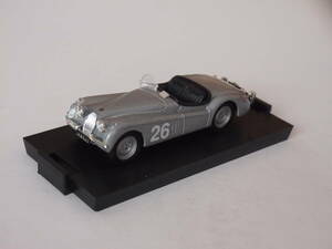 brumm 1/43 R101 JAGUAR XK 120 S.MOSS-SILVERSTONE 1951 イタリア製