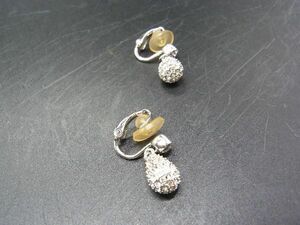 ■美品■ SWAROVSKI スワロフスキー ラインストーン クリップ式 イヤリング アクセサリー レディース シルバー系×クリア DF0187