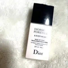 DIOR  ディオールスキン　フォーエバー&エヴァンベース