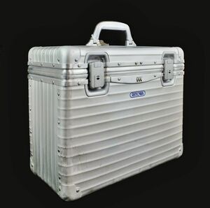 Rimowa リモワ 950.44『The 1st Pilotcse パイロットケース』アルミ二ウム XL 38L 954699