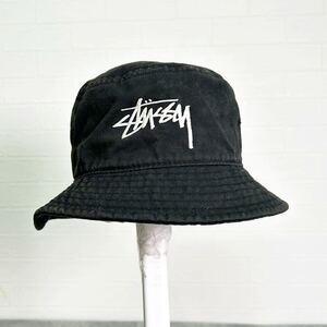 STUSSY ステューシー バケットハット ハット 帽子 刺繍ロゴ　ブラック 黒　ユニセックス　G252