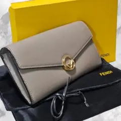 フェンディFENDI エフイズ　コンチネンタル長財布　レザー