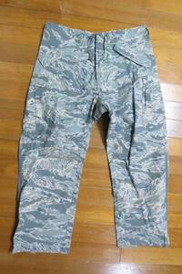 ★☆米軍放出品 実物 　ABU　ALLーPURPOSE　 パンツ MEDIUMー REGULAR　-A194☆★