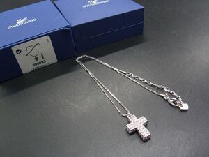 ■美品■ SWAROVSKI スワロフスキー クリスタル クロス 十字架 ネックレス ペンダント アクセサリー シルバー系×ピンク系 DH1573