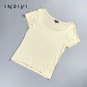 美品 INDIVI インディヴィ ビジューデザインニットソー 半袖カットソー トップス レディース ベージュ サイズ44*QC1227