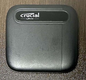 中古 Crucial(クルーシャル) X6 外付け SSD 2TB 最大読込速度800MB/秒