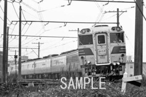 キハ82「はくたか」高崎線【鉄道写真82001】KGサイズ☆