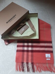 BURBERRY　バーバリー　マフラー　ストール　スカーフ　ショール　カシミヤ100％　未使用に近い　現行タグ　サーモンピンク　送料無料!