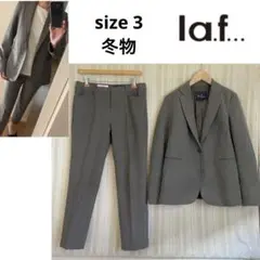 la.f... 冬物　グレー　ストレッチパンツスーツ　３　テーパードパンツ