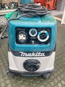 【ジャンク品】【0924】★makita マキタ 乾湿両用 集じん機 483　ITPN3XQSXWPA