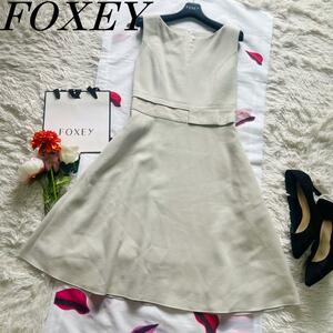 【良品】FOXEY NEW YORK 膝丈ワンピース ノースリーブ 38　フォクシーニューヨーク