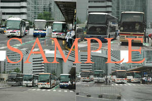 D【バス写真】Ｌ版４枚　大阪駅前　バスの並び　（１）