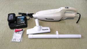 ★makita　マキタ　充電式クリーナー　充電式掃除機　CL107FD　充電器　バッテリー付き★