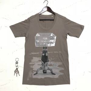 ★ディーゼル DIESEL★メンズ 雰囲気抜群 プリント Tシャツ グレー★size S★ SSS