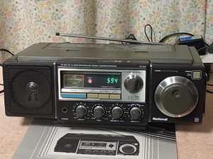  National【RF-B30】FM/AM 31バンド通信機型ラジオ 分解・整備・調整済、クリーニング済み品 FM76～108MHzまで受信可能 管理22050215