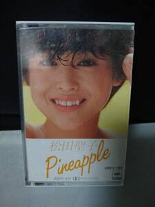 T5212【カセットテープ/松田聖子 Pineapple/のバルコニー ピンクのスクーター 赤いスイートピー/】