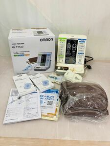 10e29 必見! OMRON HV-F9520 電気治療器 オムロン 痛み治療 温熱組み合わせ 家庭用医療機 マッサージ 通電確認済 中古品 現状品