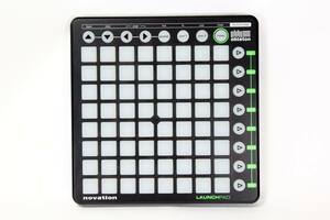 美品 Novation Launchpad MIDI コントローラー Ableton Live DAW DTM 配信