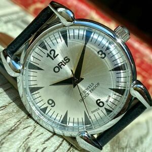 【レトロな色合い】★送料無料★ オリス ORIS メンズ腕時計 シルバー 手巻き ヴィンテージ アンティーク