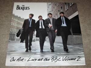 ★THE BEATLES ON AIRーLIVE AT THE BBC VOLUME ２（３LP）ザ・ビートルズ　■重量盤（約＠200g）■　APPLE／UNIVERSAL／BBC　入手困難！