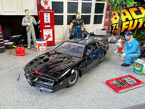 Jada　海外ドラマ　ナイトライダー　K.I.T.T.　ダイキャストミニカー　1/32スケール　1982年　ポンティアック　ファイヤーバード