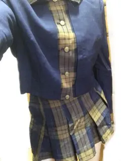 制服　コスプレ　本物