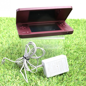 ◎【通電OK】Nintendo DSi LL UTL-001 任天堂 コンパクト 軽量 レッド 赤カラー 趣味 コレクション コレクター レトロ 003FUFFR90