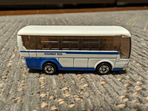 トミカジュニア 三菱ふそうエアロクイーン ミニカー BUS