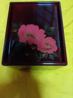 輪島塗四季草花菓子箪笥