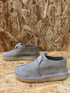 ★CLARKS レディースデザートトレック / SIZE.UK5.5