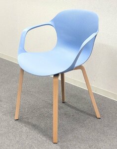 ■FRITZ HANSEN/フリッツ・ハンセン■NAP/ナップチェア KS62 アーム付 ウッドレッグ 水色★埼玉発送★